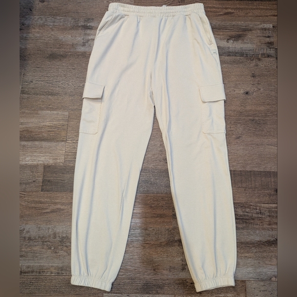 Vuori Boyfriend Cargo Sweatpant Milkweed Heather Sz Small - Picture 2 of 16